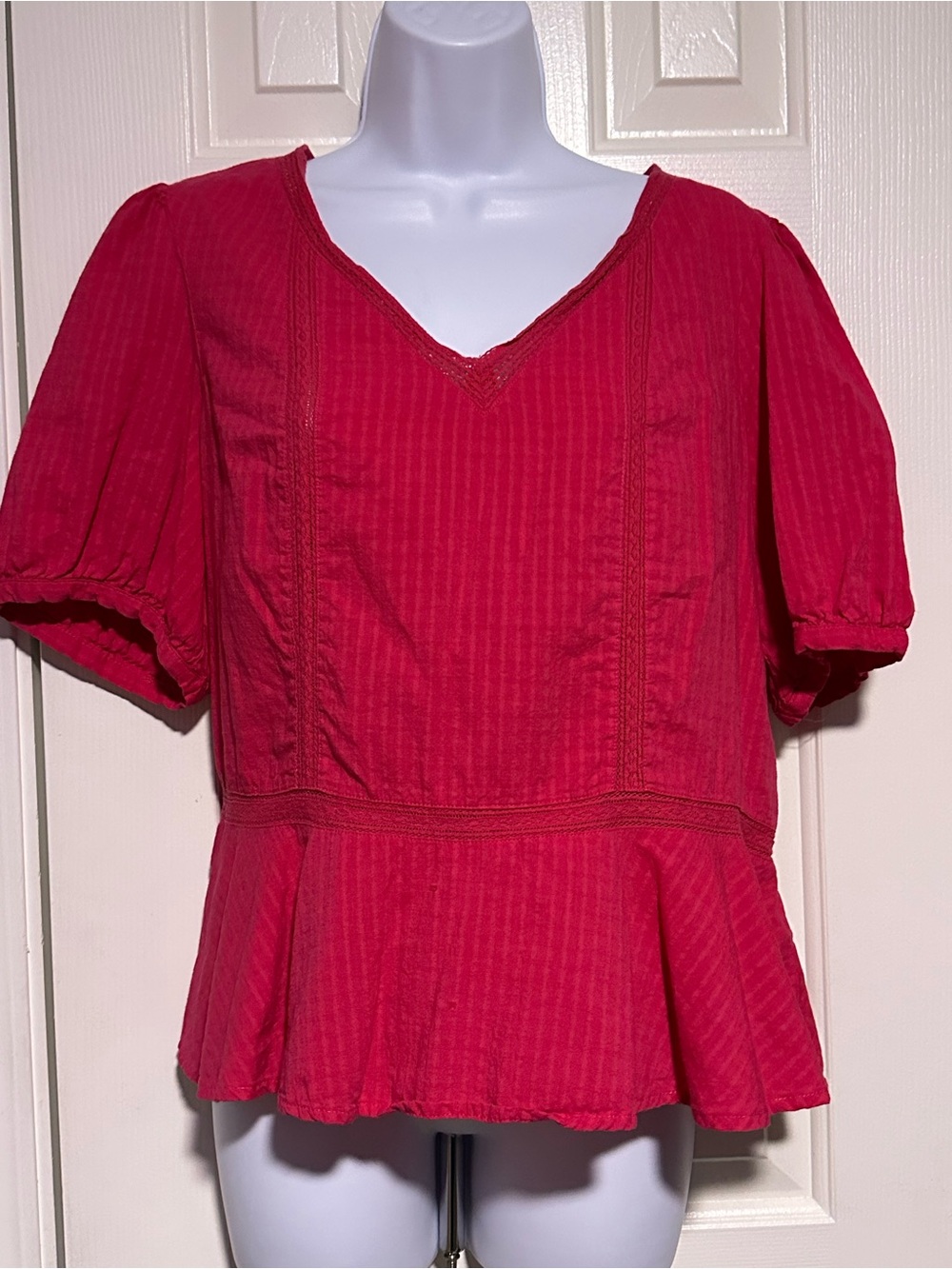 Liz Claiborne Raspberry V-Neck Peplum Blouse